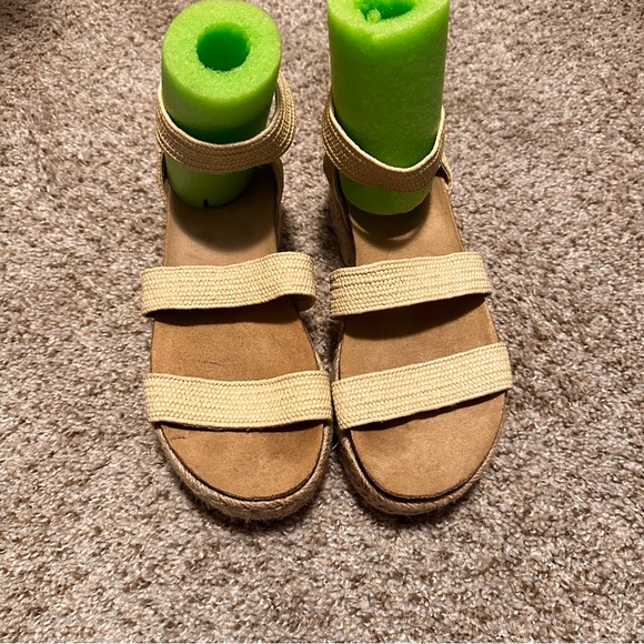 ESPIRIT Gigi Platform Walking Sandals Size 8.5 Beige Tan Manmade Woven Straw - Picture 2 of 8